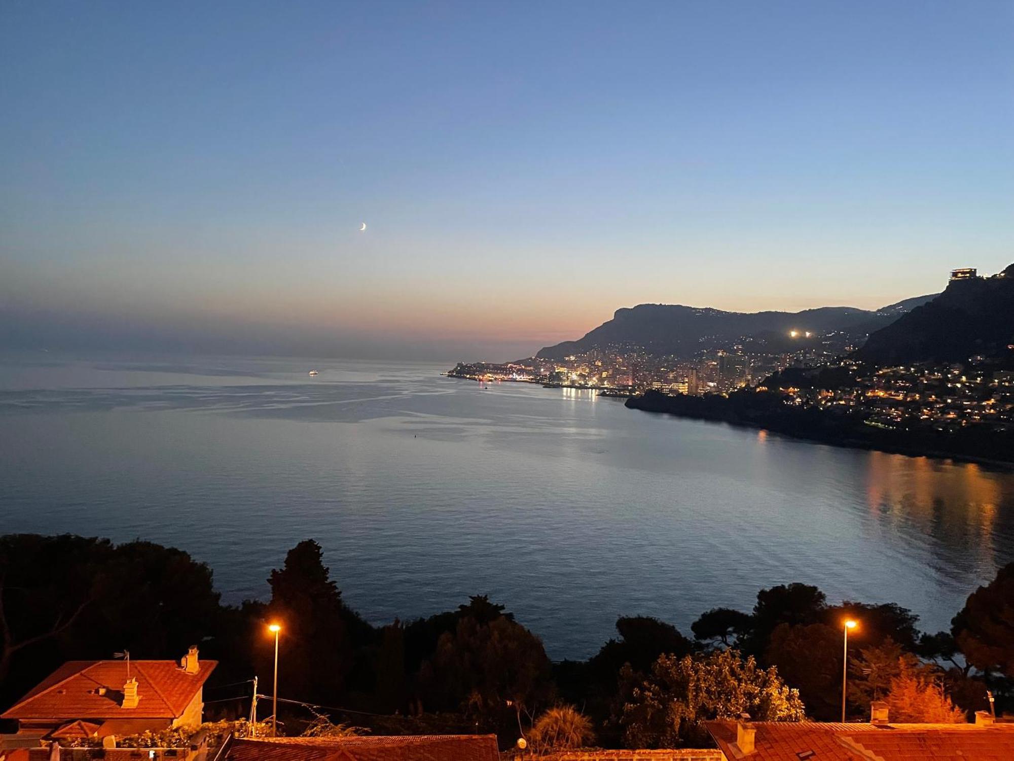 Aux Portes De Monaco Superbe T3 Vue Mer Roquebrune-Cap-Martin Dış mekan fotoğraf